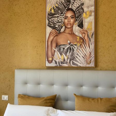 Crispi 120 Rooms New Opening Palermo Exteriör bild