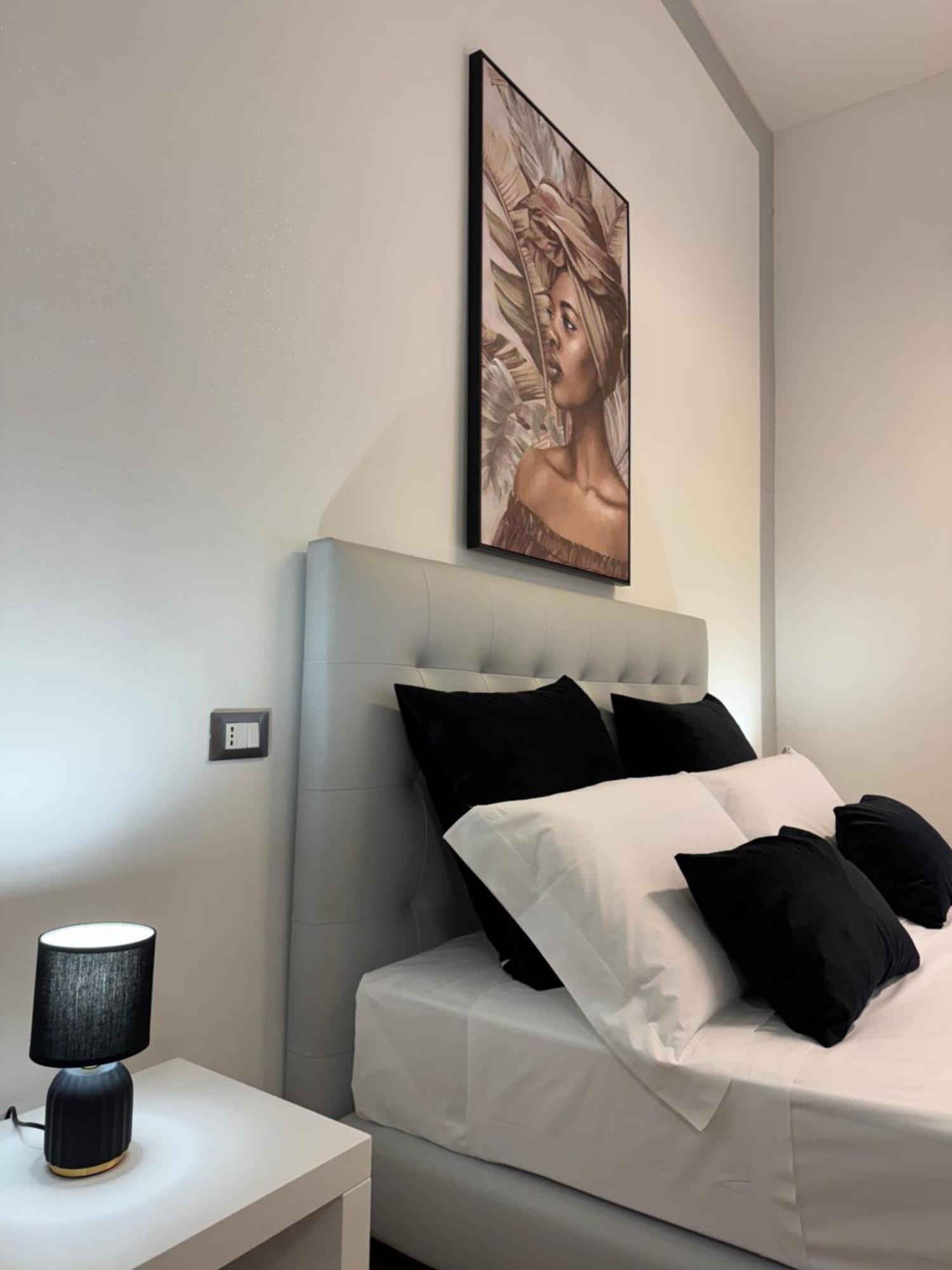 Crispi 120 Rooms New Opening Palermo Exteriör bild